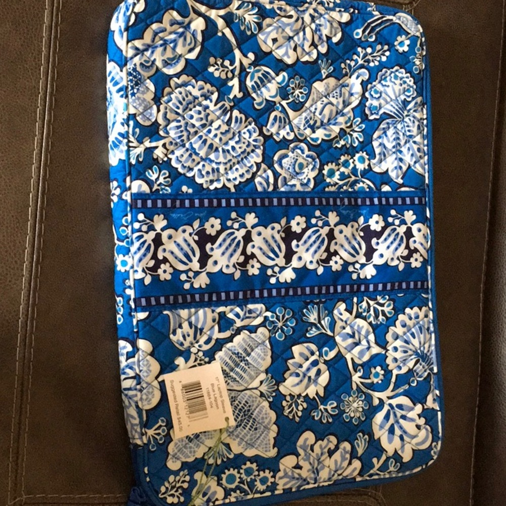 Laptop Sleeve - 17” Vera Bradley
